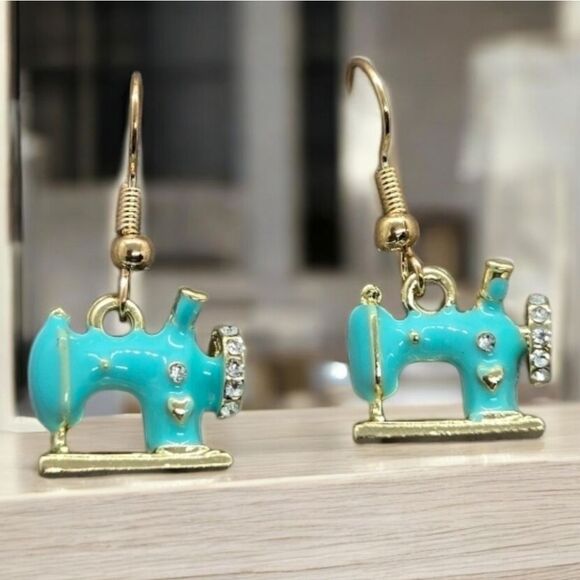 Vintage Sewing Machine Earrings Turquoise Enamel Pierced Hobby Seamstress Gift - Picture 8 of 8